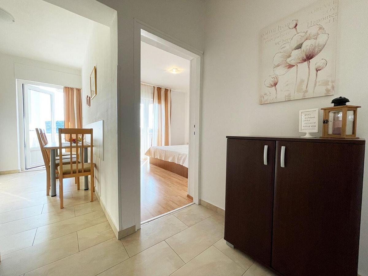 Apartments Near The Sea Barbat Barbat na Rabu ภายนอก รูปภาพ