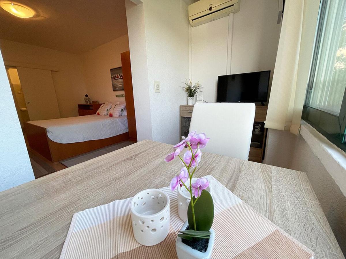 Apartments Near The Sea Barbat Barbat na Rabu ภายนอก รูปภาพ