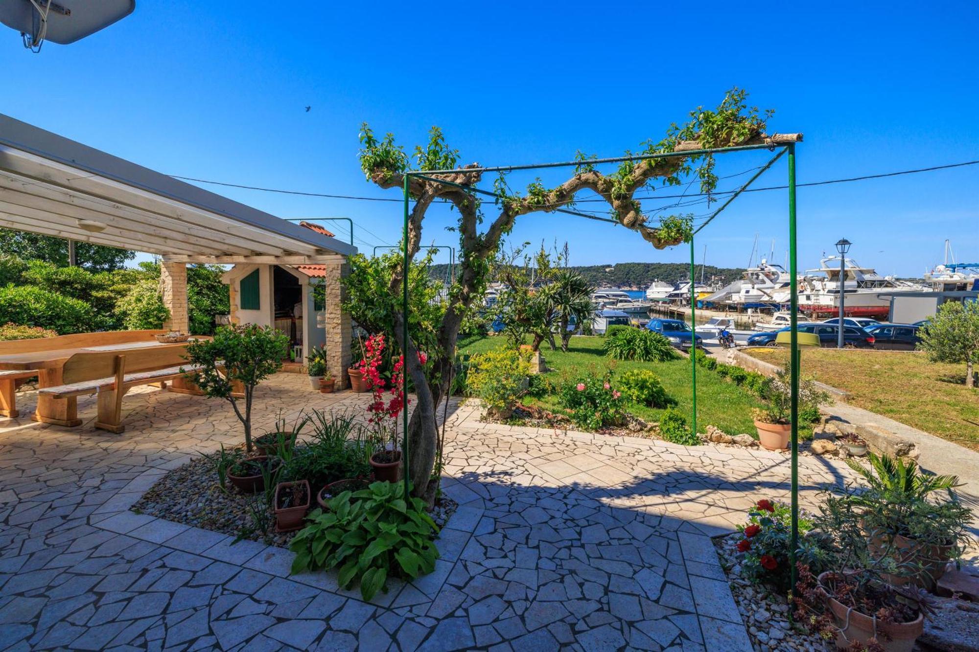 Apartments Near The Sea Barbat Barbat na Rabu ภายนอก รูปภาพ